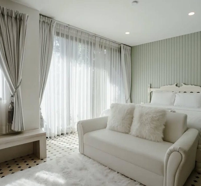 Modern Hotel for Sale Near One Nimman