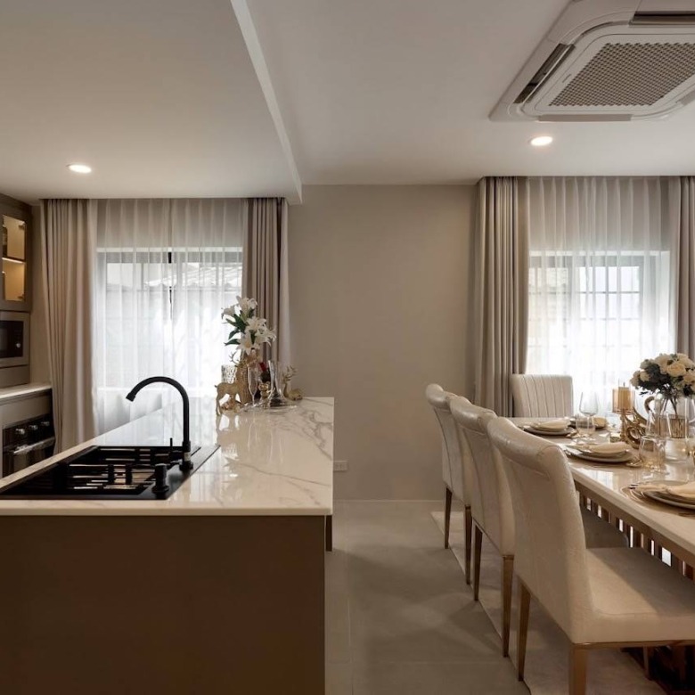 Large Family Pool Villa in Chiang Mai