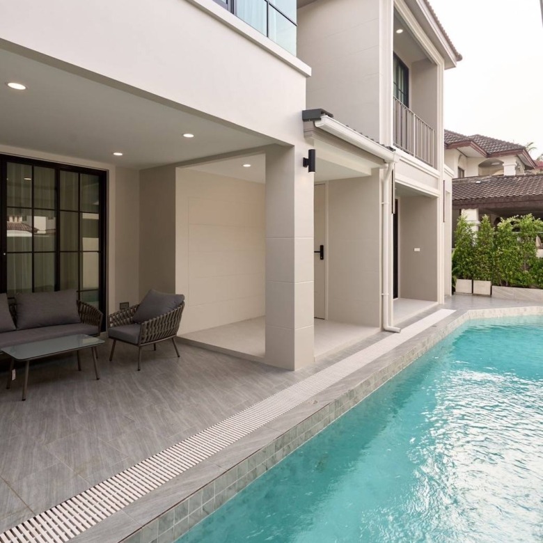 Large Family Pool Villa in Chiang Mai