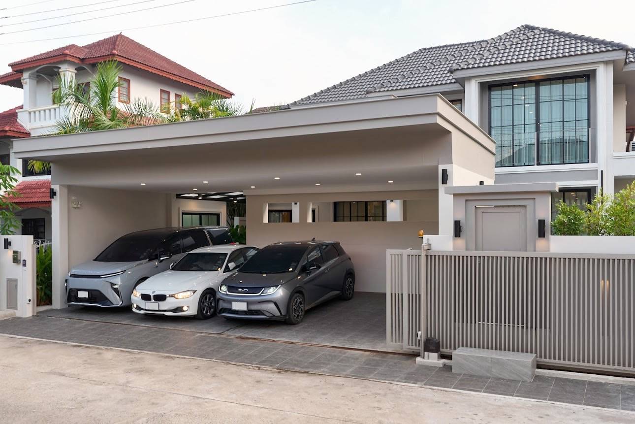 Large Family Pool Villa in Chiang Mai