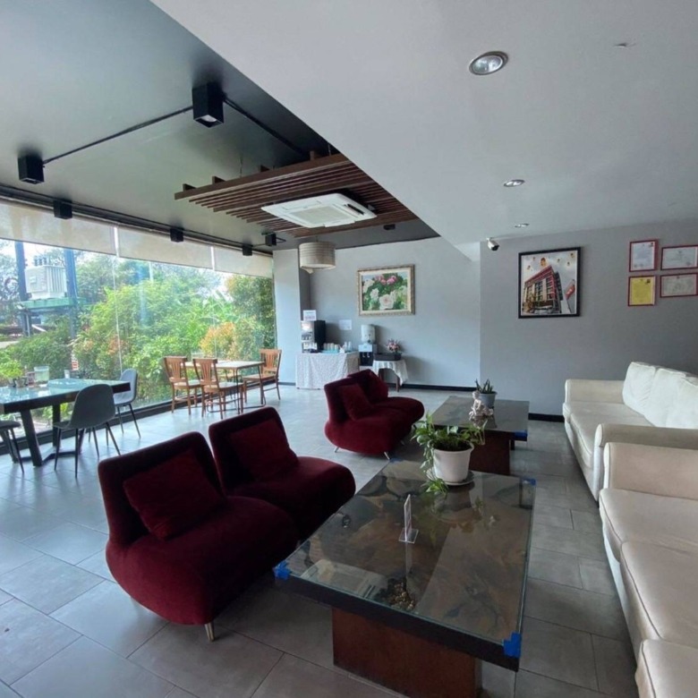 Boutique Hotel in Chiang Mai For Sale