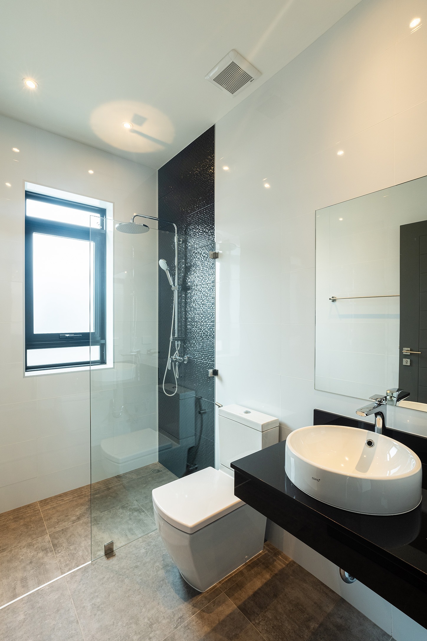 Chiang Mai Modern Pool Villa Bathroom
