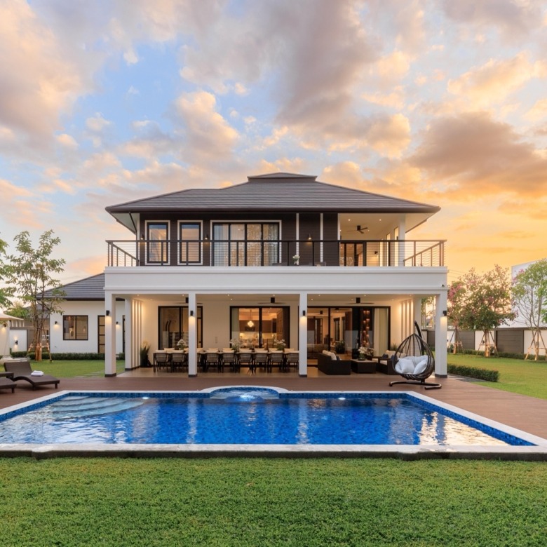 Luxury Pool Villa in Chiang Main Feature Photo