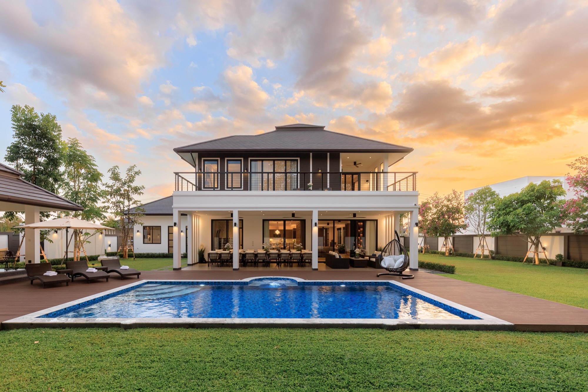 Luxury Pool Villa in Chiang Main Feature Photo