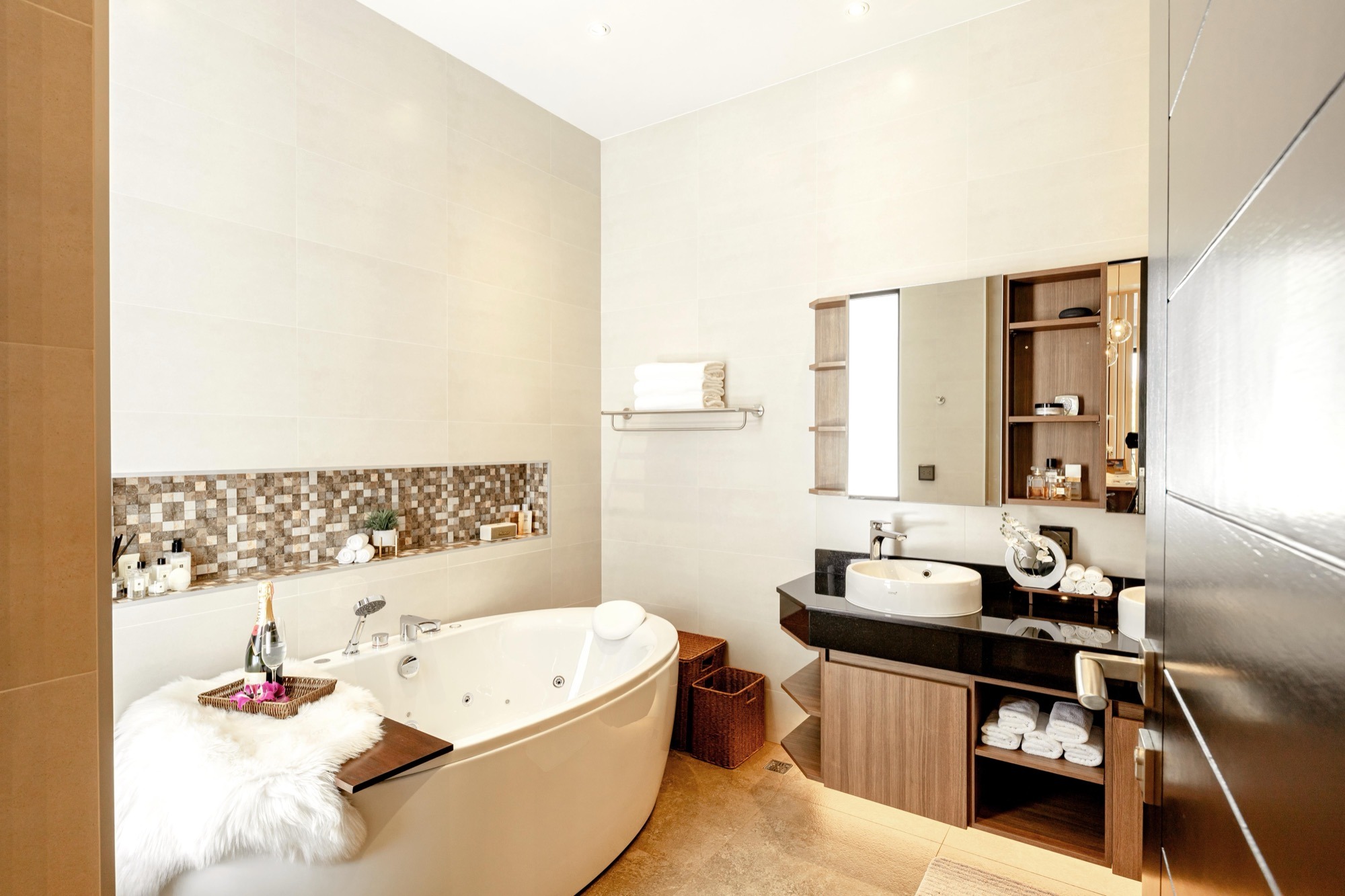 Luxury Pool Villa in Chiang Mai Ensuite