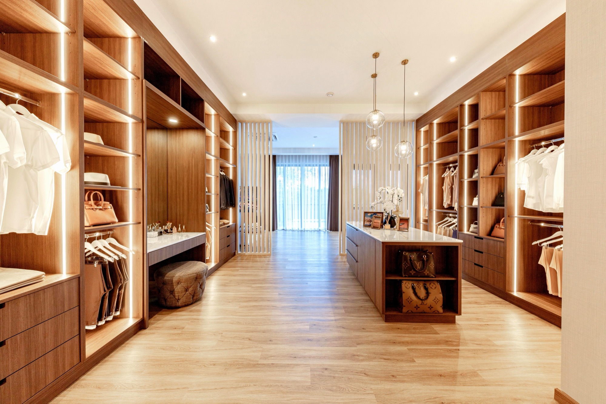Luxury Pool Villa in Chiang Mai Massive Walkin Robe