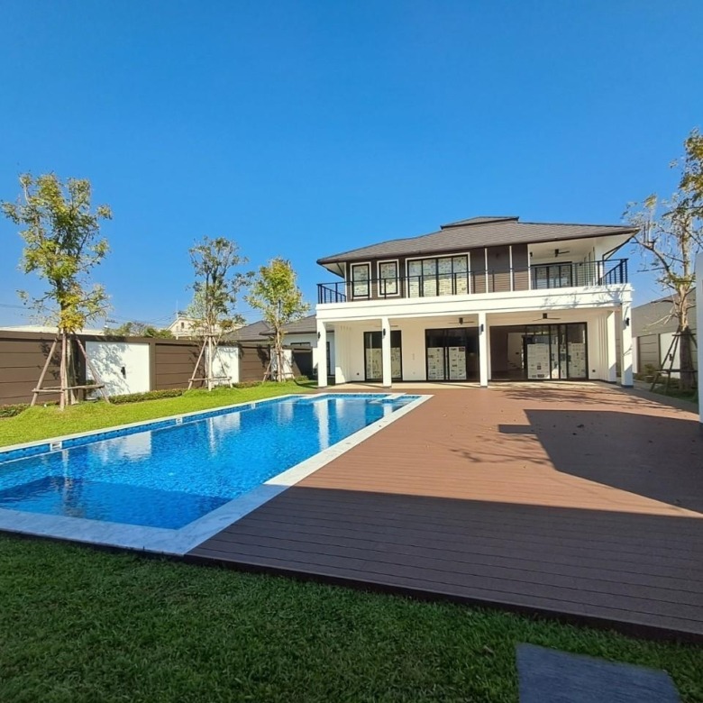 Brand New Luxury Family Pool Home in Chiang Mai