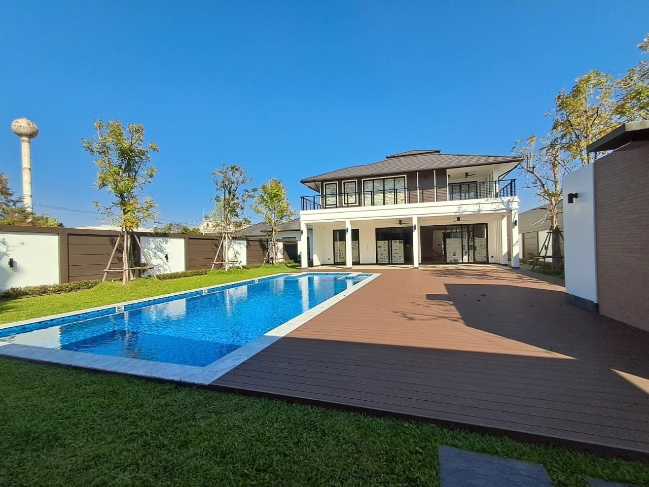 Brand New Luxury Family Pool Home in Chiang Mai
