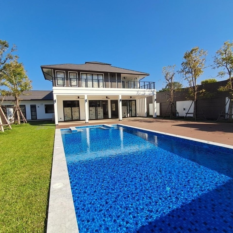 Brand New Luxury Family Pool Home in Chiang Mai