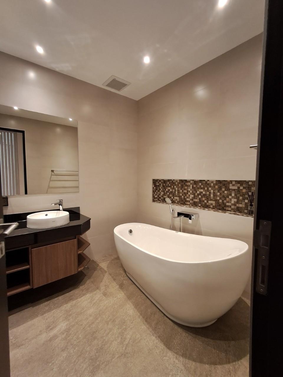 Brand New Luxury Family Pool Home in Chiang Mai