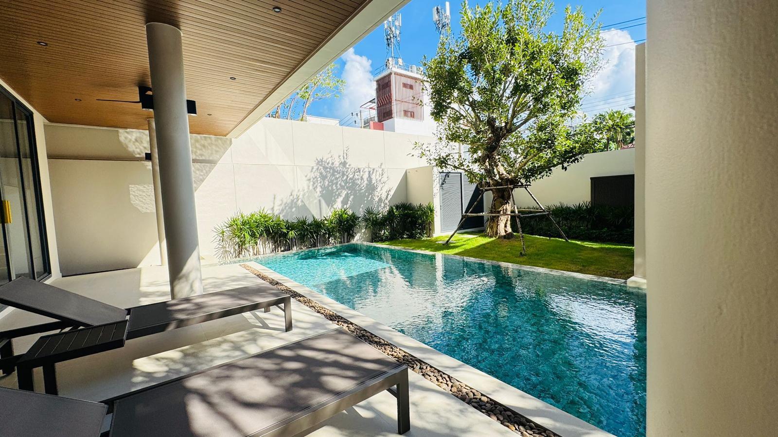 Phuket Tropical Pool Villa For Sale Swimming Pool