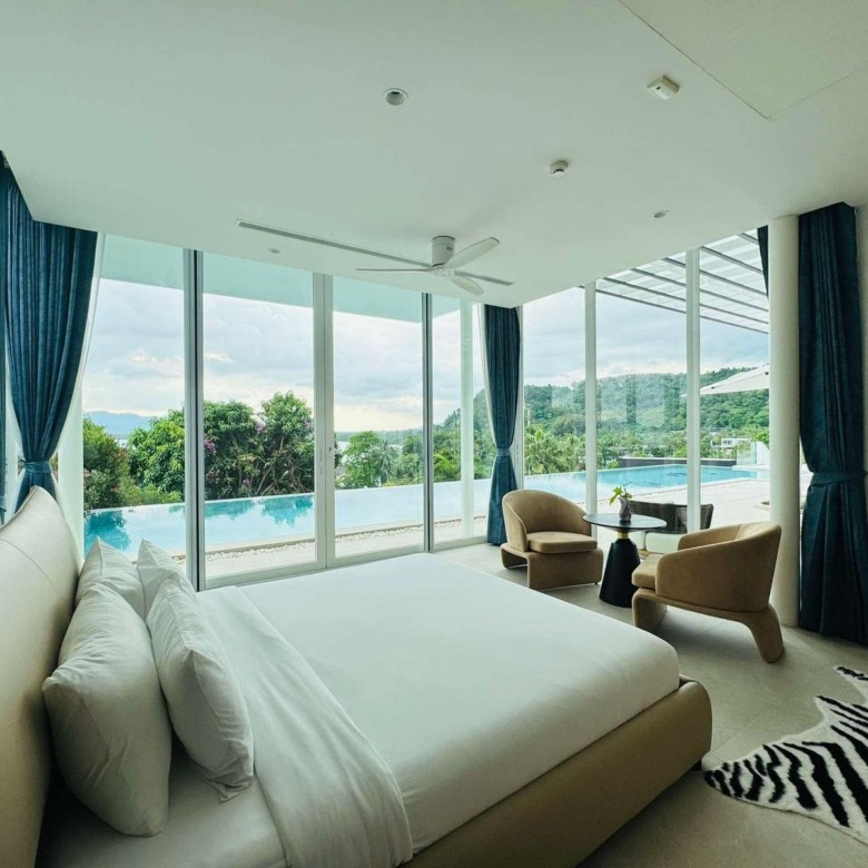 Phuket Luxury Pool Villa Pool Side Bedroom