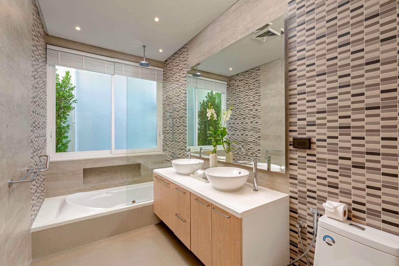 Phuket Luxury Pool Villa Ensuite