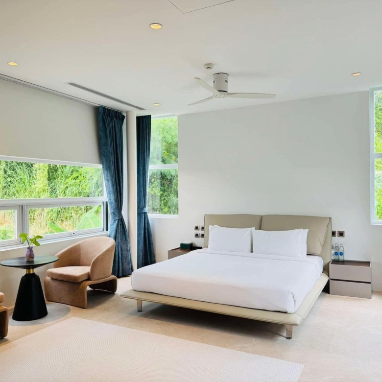 Phuket Luxury Pool Villa bedroom