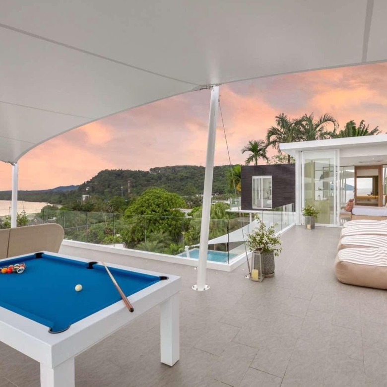 Phuket Luxury Pool Villa Outdoor entertaining