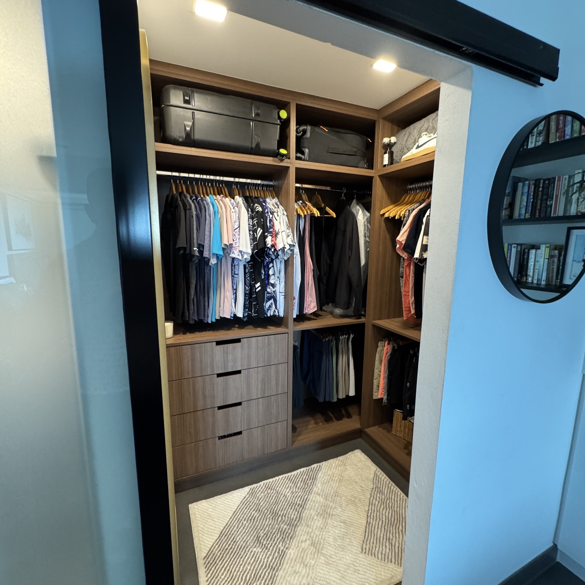 Chiang Mai Condo Apartment Wardrobe View